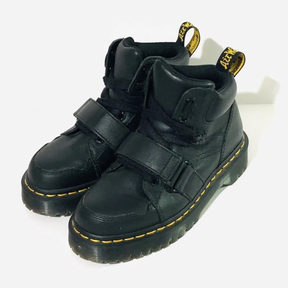 Dr Martens Zuma ll Chunky Boots Women’s Black Virginia Leather Strap Lace Up
